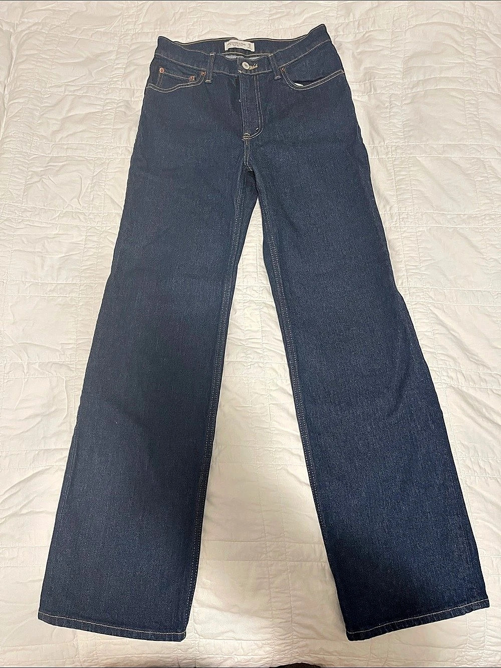 Abercrombie & Fitch The '90s Relaxed Jean High Rise Blue Waist 26